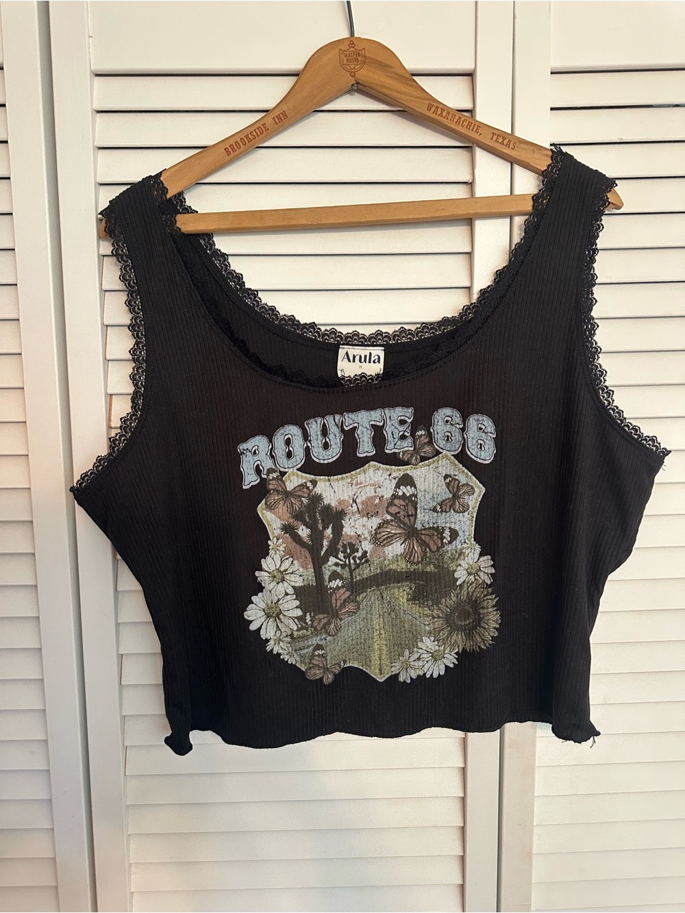 ARULA Black Ribbed Lace-Trim Route 66 Graphic Tank